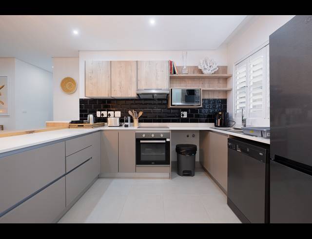 2 BEDROOM APARTMENT TO LET IN SIMBITHI ECO ESTATE